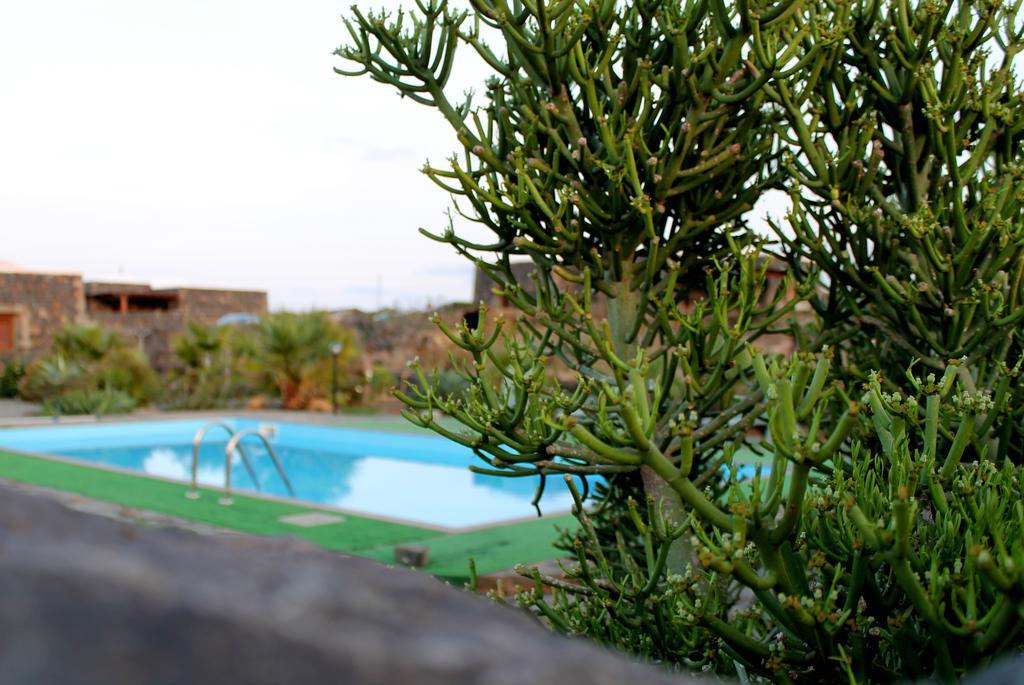 Residence Cuore Mediterraneo Pantelleria Exteriör bild